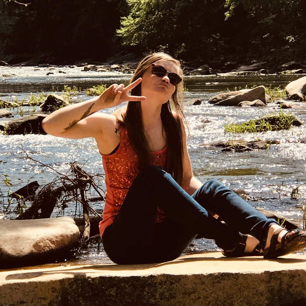 Meet your Posher, Brittany